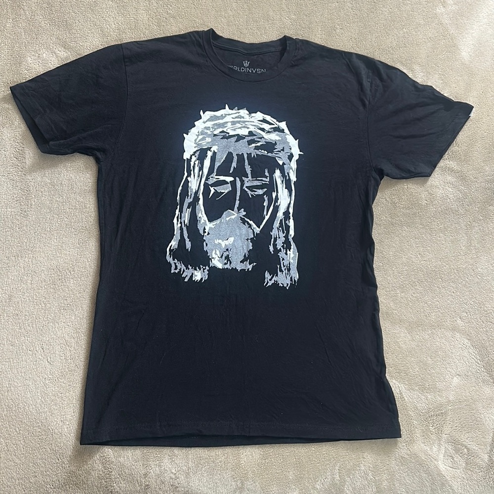Men’s Short sleeve tee. Size Large.